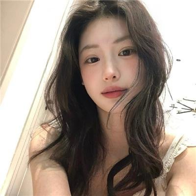 辣个女生